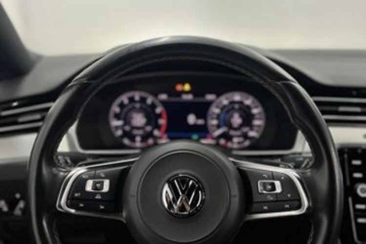 Volkswagen Passat Variant Passat Variant 2.0 TSI R-Line KAMERA+KEYLESS+ACC