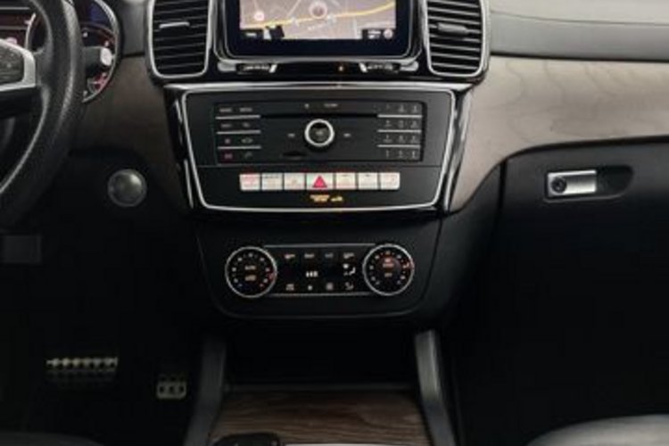 Mercedes-Benz GLE 350 GLE 350 d Coupé 4M AMG NIGHT PANO+STANDH+360+HUD