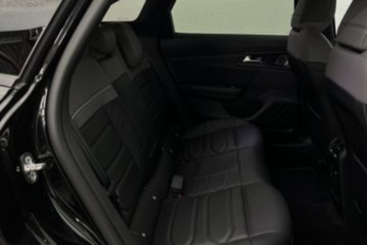 Citroën C5 X C5 X PureTech 130 EAT8 PLUS SITZHEIZUNG+KAMERA+