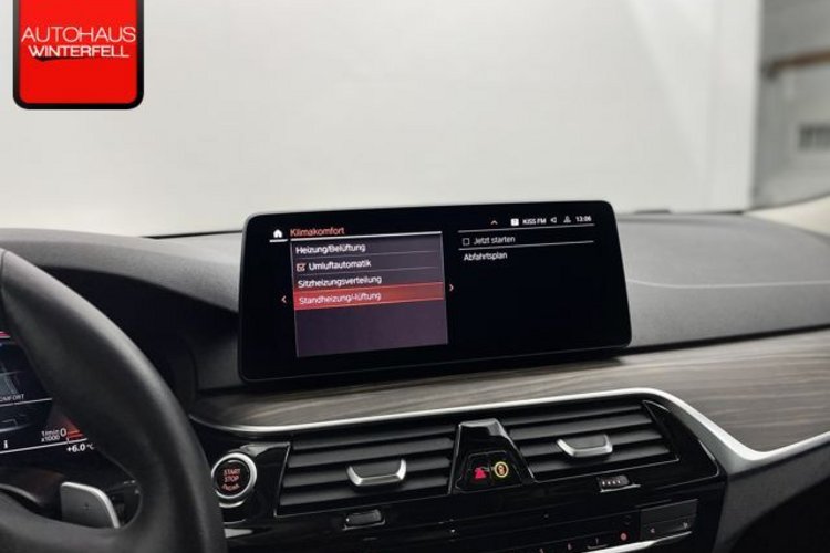 BMW 520 520 d xDrive Touring PANO+AHK+MASSAGE+STANDHEIZ+