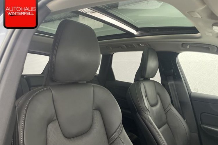 Volvo XC60 XC60 B5 D AWD Ultimate Dark POLESTAR PANO+LUFT+