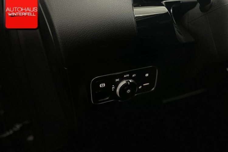 Mercedes-Benz GLA 180 GLA 180 d STYLE LED+KAMERA+MBUX+AUGMENTED+DAB+