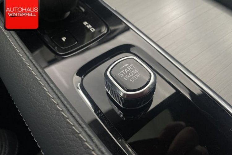 Volvo XC90 XC90 B5 AWD PRO 7SITZ+PANO+STANDHEIZUNG+VOLL-LED