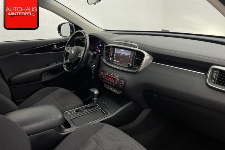 Kia Sorento Sorento 2.2 CRDI 7SITZER+AHK+KAMERA+CARPLAY+DAB+