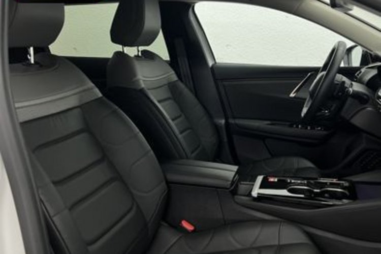 Citroën C5 X C5 X PureTech 130 EAT8 PLUS SITZHEIZUNG+KAMERA+