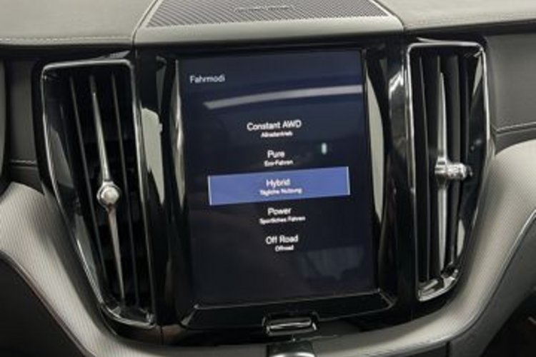 Volvo XC60 XC60 T8 AWD R-DESIGN PANO+LUFT+22Z+HUD+H&amp;K+STAND