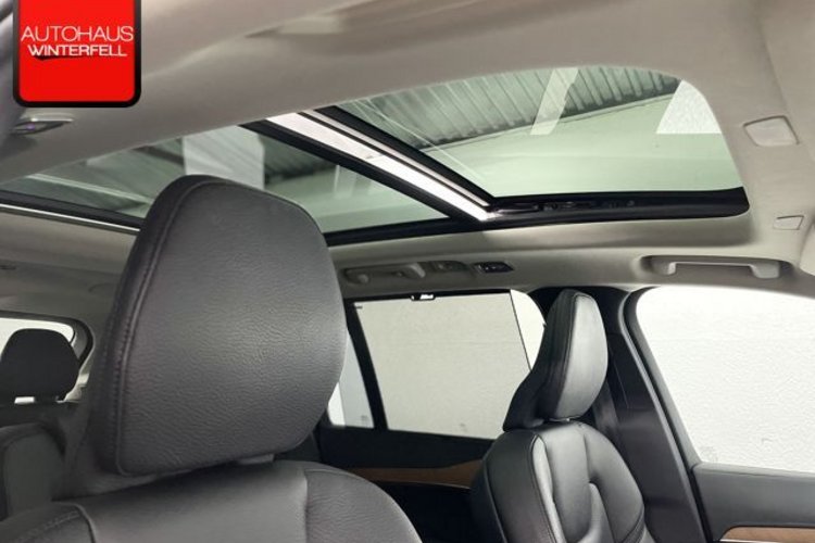 Volvo XC90 XC90 B5 D INSCRIPTION AWD 7SITZ+PANO+AHK+STANDH+