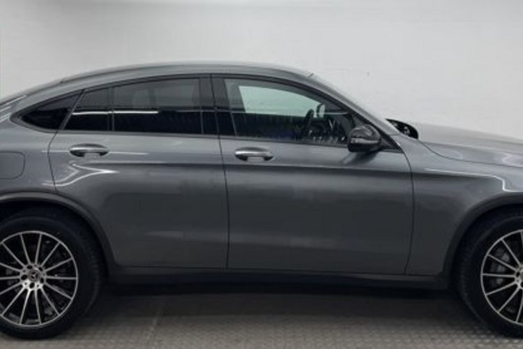 Mercedes-Benz GLC 200 GLC 200 4M COUPE AMG PLUS NIGHT DIGITAL+KEYLESS+