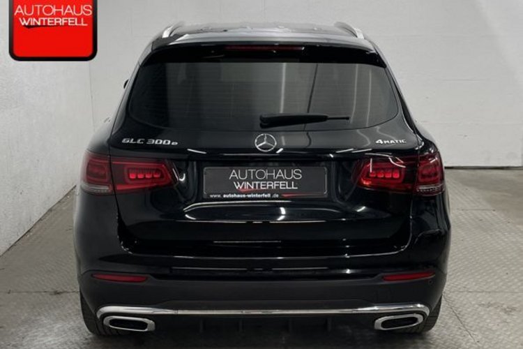 Mercedes-Benz GLC 300 GLC 300 e 4M AMG LINE KAMERA+19Z+CARPLAY+LED+