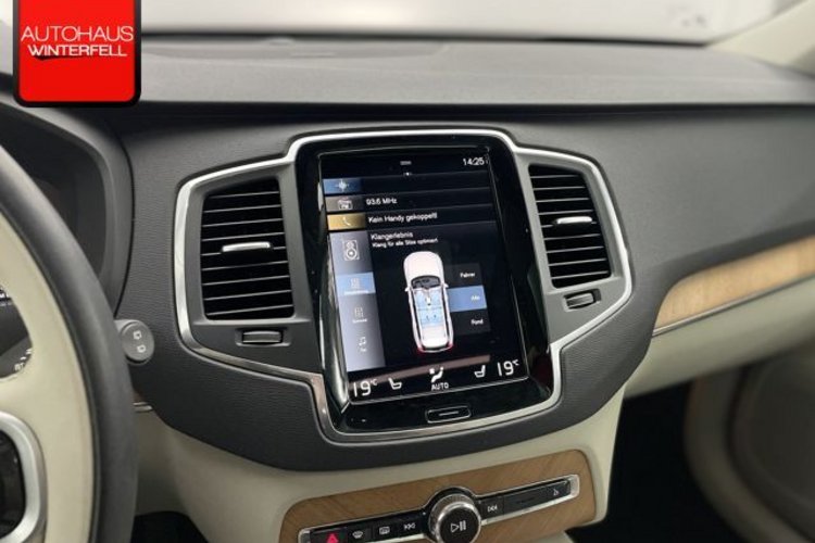 Volvo XC90 XC90 B5 AWD PANO+22Z+HUD+H&amp;K+KAMERA+LED+ALARM+