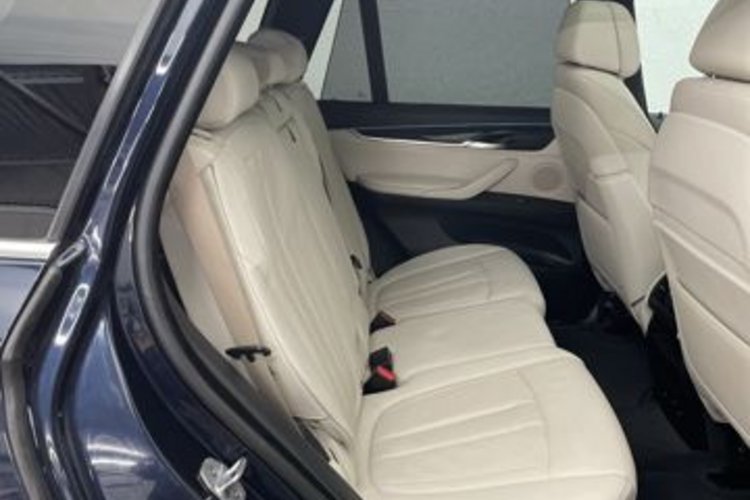 BMW X5 X5 xDrive30d PANO+AHK+SOFT+HUD+DIGITAL+KEYLESS+