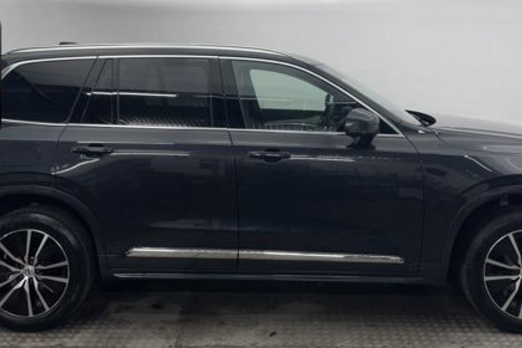 Volvo XC90 XC90 T8 AWD Recharge INSCRIPTION 7SITZ+PANO+LUFT