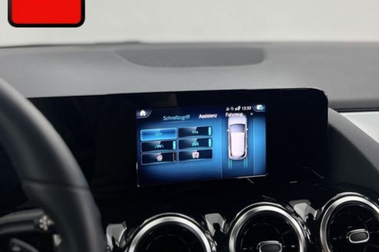 Mercedes-Benz GLA 220 GLA 220 d 4M STYLE AHK+MEMORY+KEYLESS+KAMERA+