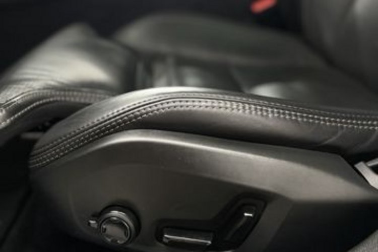 Volvo V60 V60 T8 INSCRIPTION RECH AWD PANO+B&amp;W+STANDHEIZ+