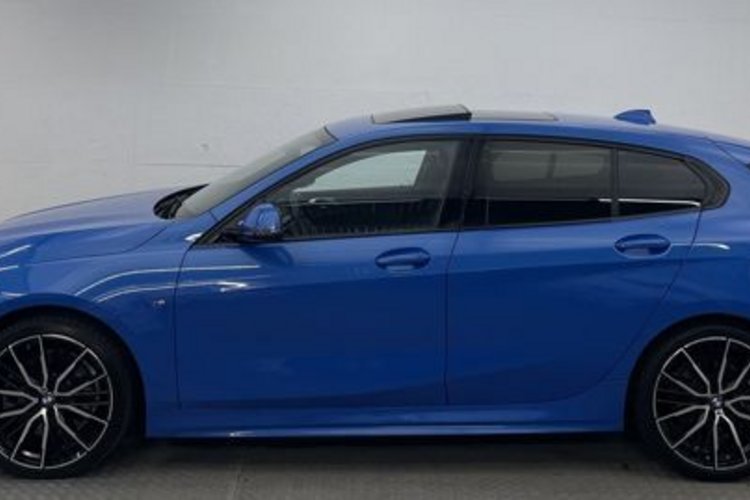 BMW 120 120 d xDrive M SPORT PANO+19Z+ADAPTIVE-LED+MEMO+