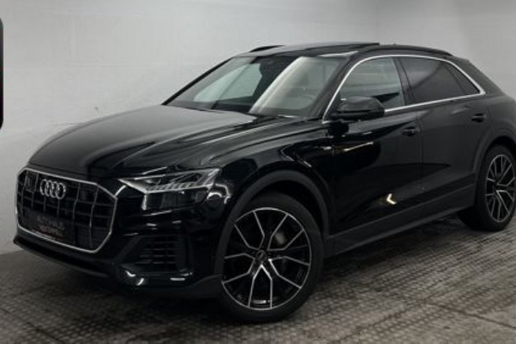 Audi Q8 Q8 55 TFSI qu S line PANO+AHK+STANDHZG+AIR-SPORT