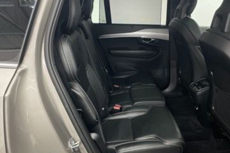 Volvo XC90 XC90 B5 B AWD PANO+AHK+LUFT+360+HUD+H/K+MEMORY+