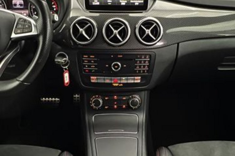 Mercedes-Benz B 180 B 180 AMG LINE LED+PDC+TOTWINKEL+NAVIGATION+