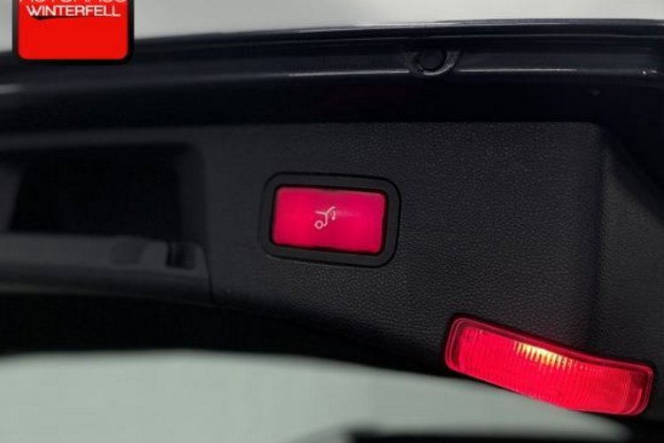 Mercedes-Benz E 300 E 300 T CDI AVANTGARDE PANO+AHK+NACHT+H&amp;K+MEMORY