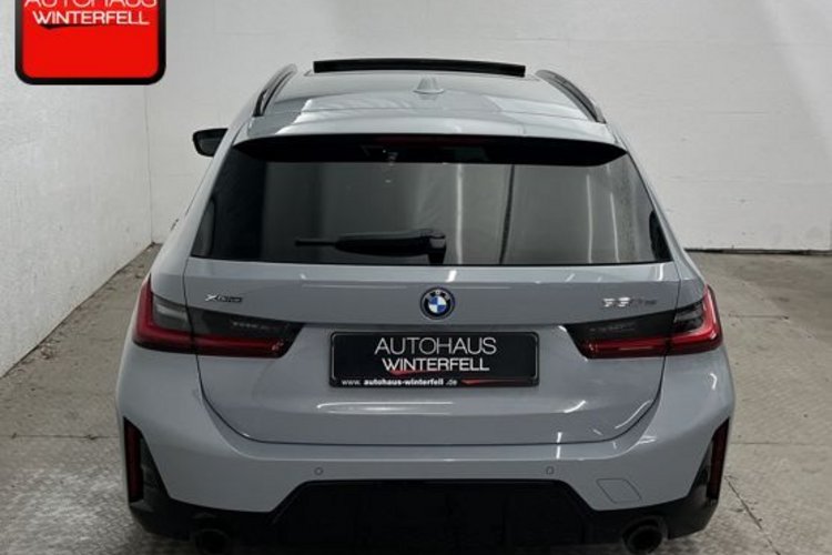 BMW 330 330e Touring xDrive M SPORT PANO+HUD+HIFI+ACC+
