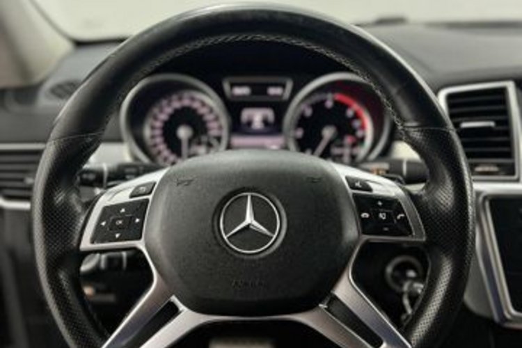 Mercedes-Benz ML 250 ML 250 CDI BT AMG SPORT AIRMATIC+21Z+TRITT+ILS+