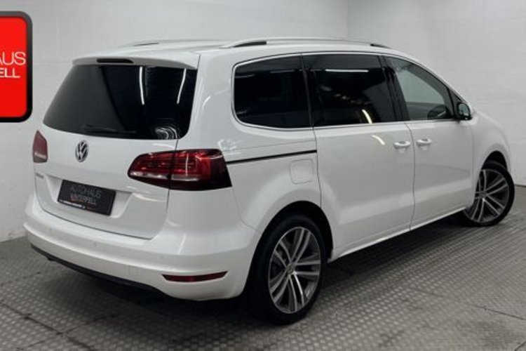 Volkswagen Sharan Sharan 2.0 TDI Highline 7SITZ+ACC+KAMERA+CARPLAY
