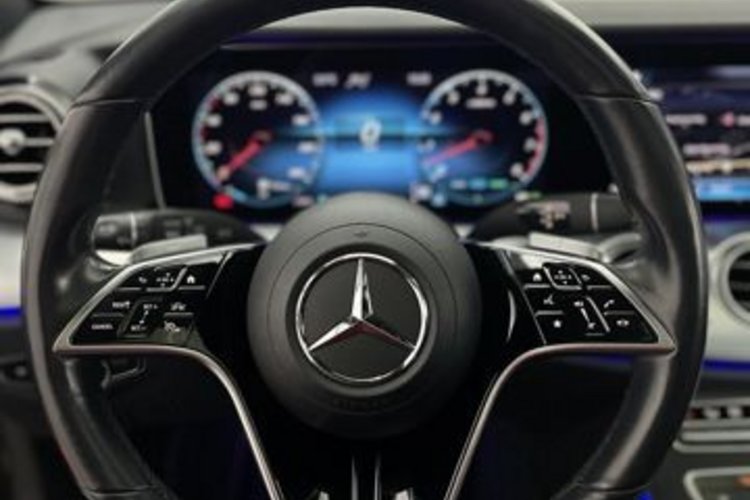 Mercedes-Benz E 450 E 450 T 4M All-Terrain AMG 20Z+PANO+AHK+HUD+360+