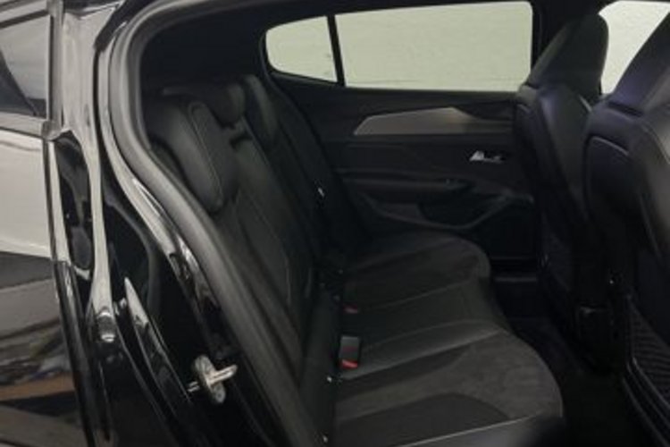 Peugeot 408 408 HYBRID 136 e-DSC6 GT PANO+MEMO+360+3D-TACHO+