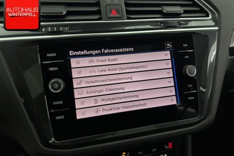 Volkswagen Tiguan Tiguan 1.4 eHybrid Elegance PANO+AHK+IQ.LIGHT+