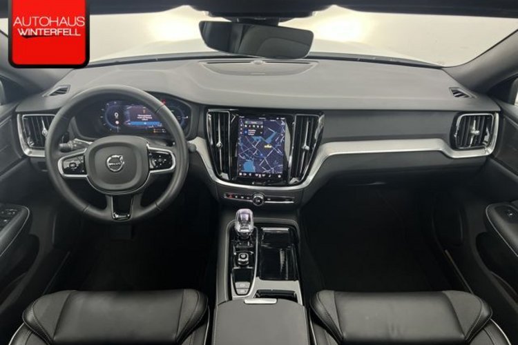 Volvo S60 S60 T8 AWD PLUS DARK RECH PANO+360+MEMO+STANDHZG