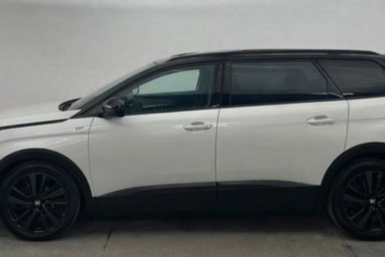 Peugeot 5008 5008 Hybrid 136 e-DSC GT BLACK TONE 7SITZ+PANO+