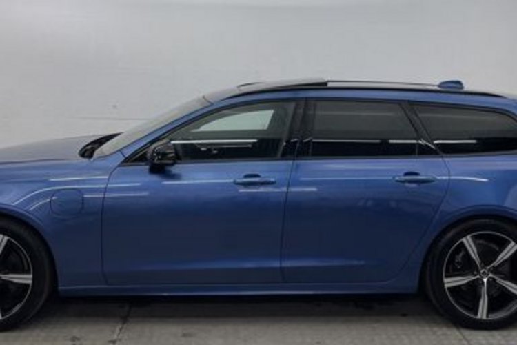 Volvo V90 V90 T8 R-DESIGN RECH AWD PANO+AHK+STANDH+MEMO+