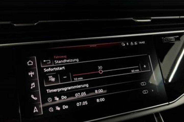 Audi Q8 Q8 55 TFSI qu S line PANO+AHK+STANDHZG+AIR-SPORT