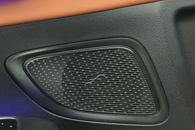 Mercedes-Benz C 300 C 300 4M T AMG PANO+MEMORY+360+HUD+NAPPA+LED+