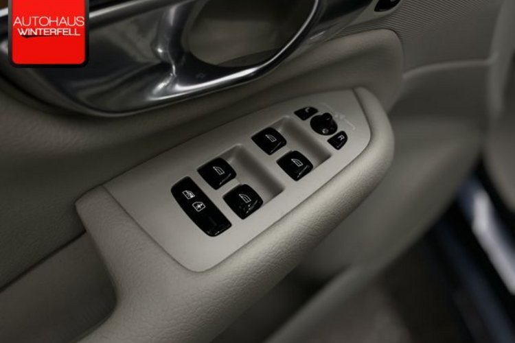 Volvo XC90 XC90 B5 AWD PANO+22Z+HUD+H&amp;K+KAMERA+LED+ALARM+