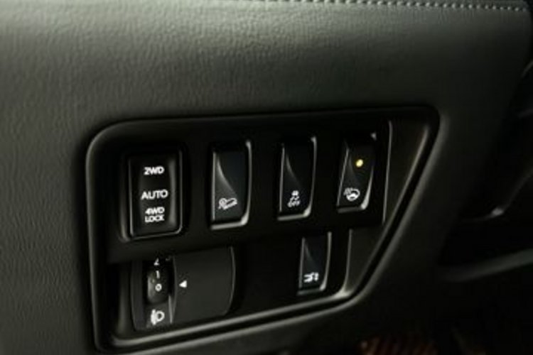 Renault Koleos Koleos dCi 185 4WD INITIALE PARIS PANO+MEMORY+