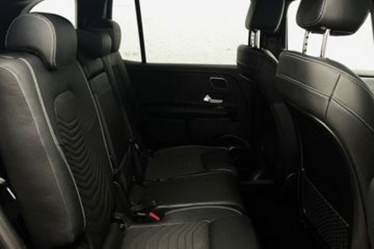 Mercedes-Benz GLB 200 GLB 200 d 4M STYLE 7SITZ+LED+DIGITAL+BURMESTER+