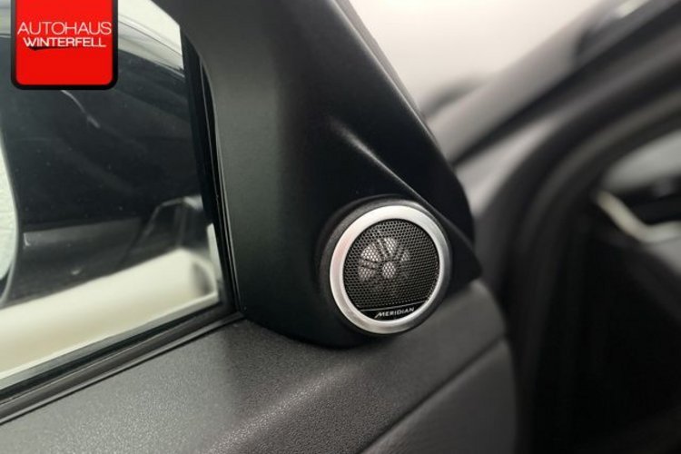 Land Rover Range Rover Evoque Range Rover Evoque D180 R-DYNAMIC PANO+AHK+KAMER