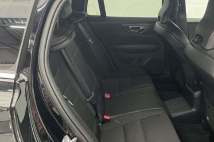 Volvo V60 V60 T6 Recharge Plug-In Hybrid AWD AHK+KAMERA+