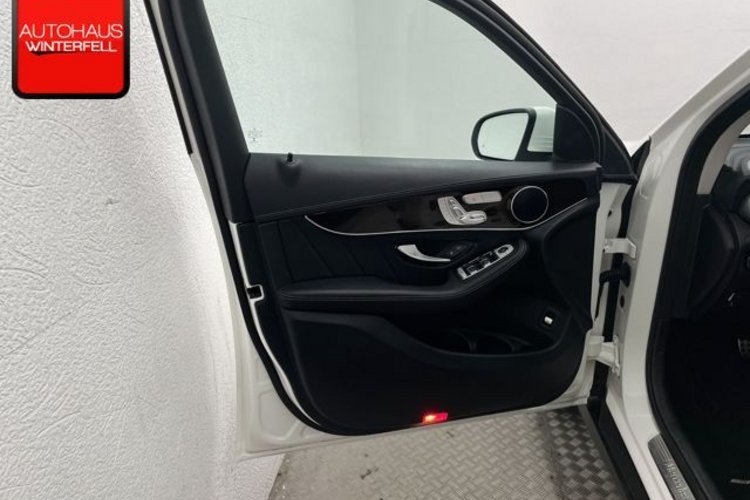 Mercedes-Benz GLC 300 GLC 300 e 4M AMG PANO+AHK+MEMO+360+HUD+DISTRONIC