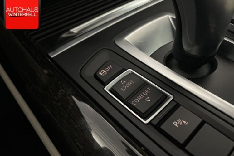 BMW X5 X5 xDrive30d PANO+AHK+SOFT+HUD+DIGITAL+KEYLESS+