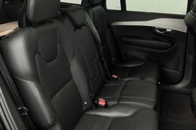 Volvo XC90 XC90 B5 D AWD Plus Bright 7SITZ+PANO+LUFT+AHK+