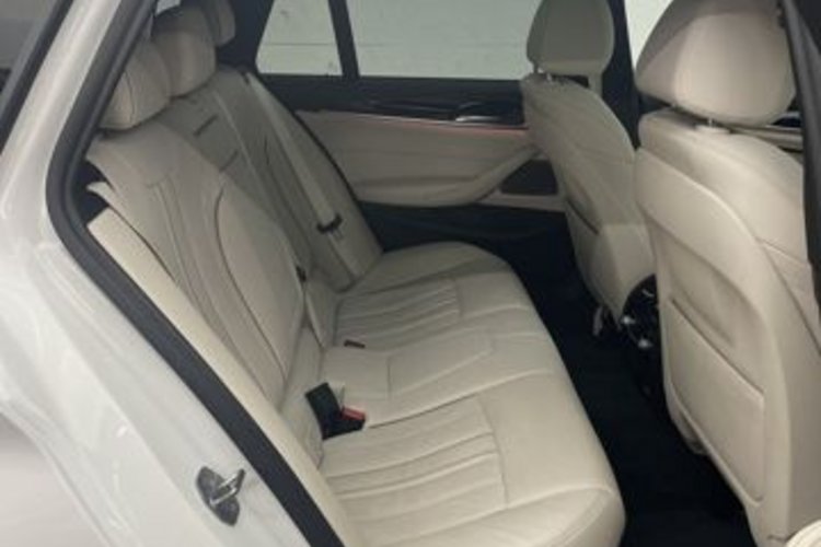 BMW 530 530 d xDrive Touring M SPORT PANO+LASER+SOFT+H/K