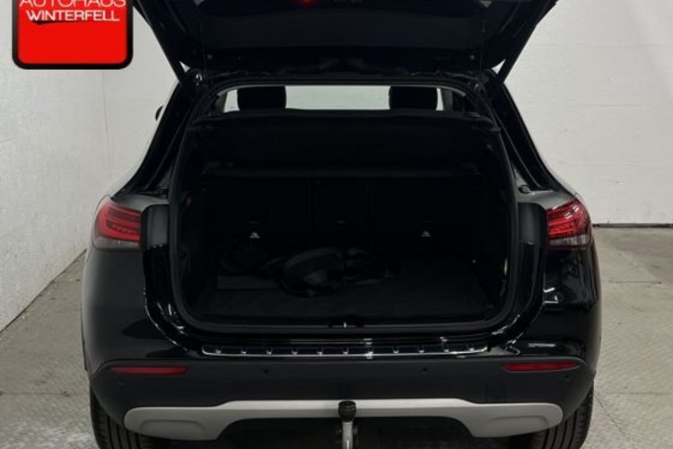 Mercedes-Benz GLA 220 GLA 220 d 4M STYLE AHK+MEMORY+KEYLESS+KAMERA+