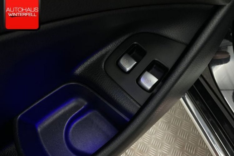 Mercedes-Benz E 220 E 220 d EXCLUSIVE SCHIEBEDACH+360+AHK+LED+3ZONEN