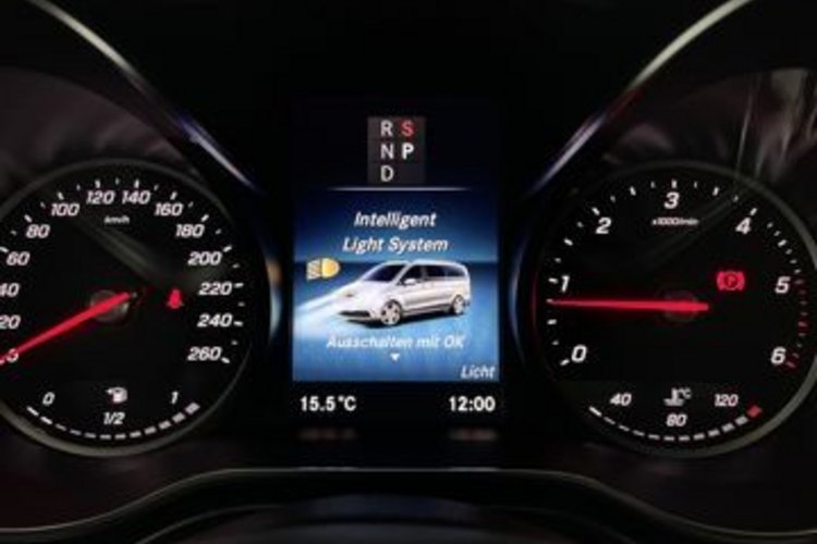 Mercedes-Benz V 300 V 300 d lang 9G AMG NIGHT 7SITZ+PANO+DIGISPIEGEL