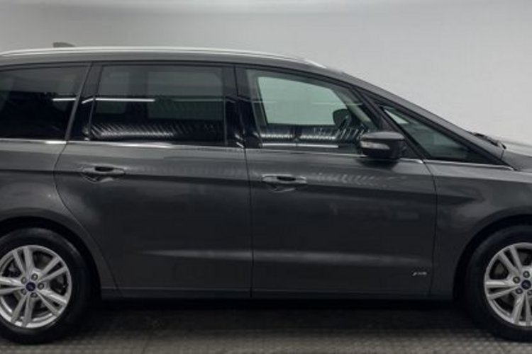 Ford Galaxy Galaxy 2.0 Titanium AWD 7SITZ+AHK+STANDHEIZUNG+