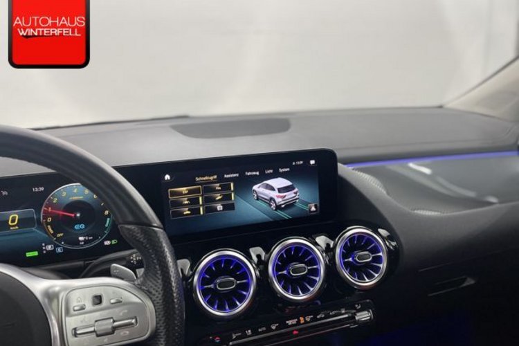 Mercedes-Benz GLA 250 GLA 250 e AMG NIGHT EXKLUSIV PANO+360+KEYLESS+