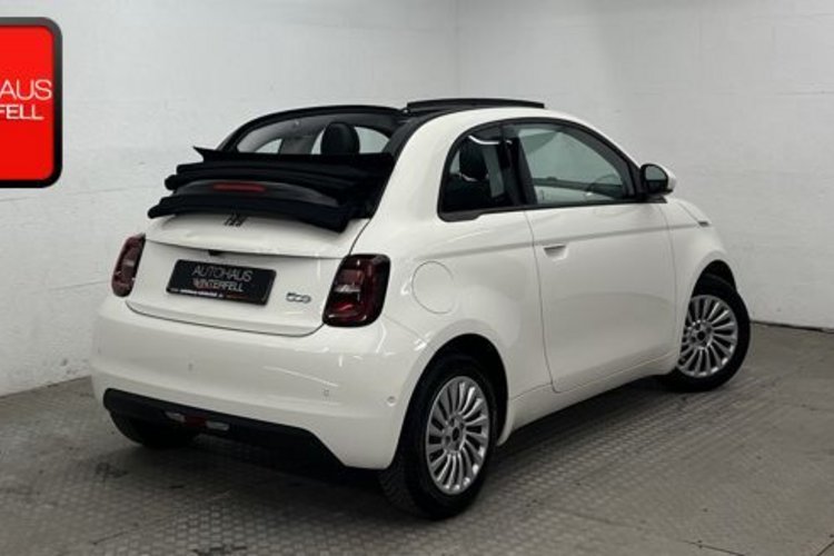 Fiat 500e 500e Cabrio KAMERA+KEYLESS+SITZHEIZUNG+CARPLAY+