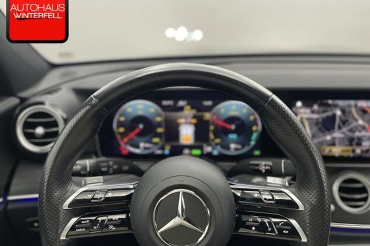 Mercedes-Benz E 300 E 300 de T 4M AMG NIGHT PANO+AHK+HUD+DISTRONIC+